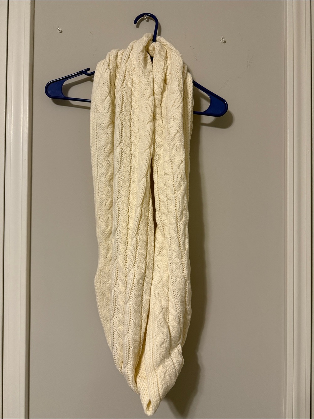 Cable Knit Infinity Scarf in Cream